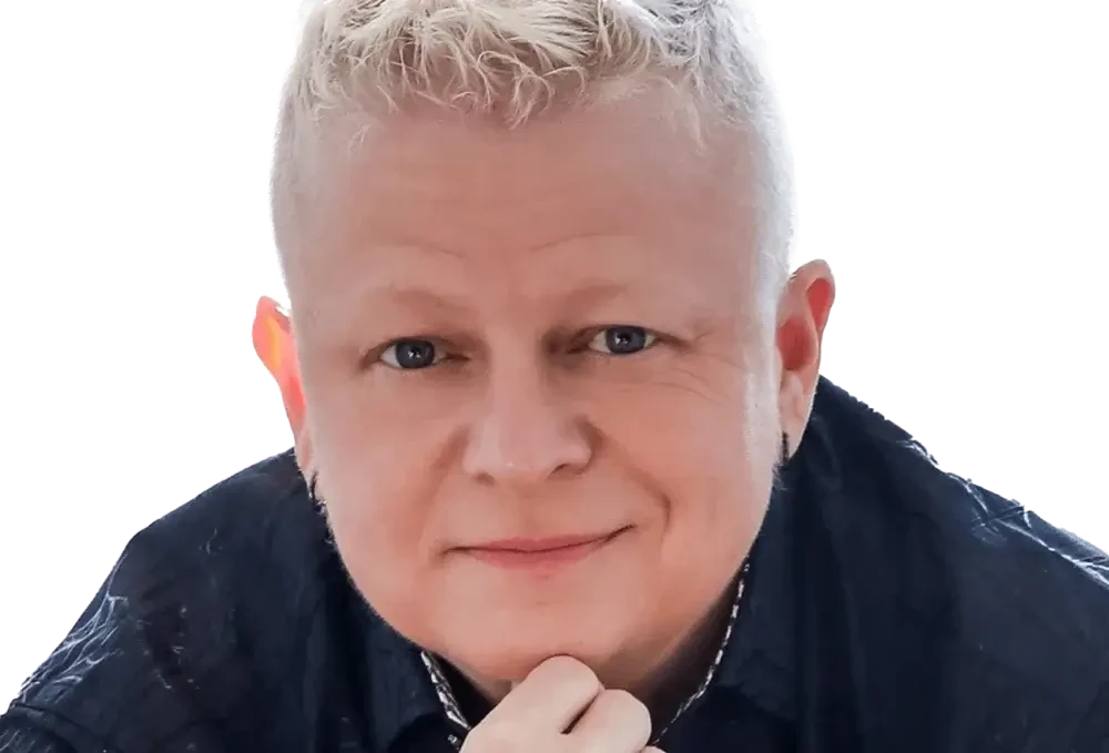 Liam Paschall, Speaker, LinkedIn Top LGBTQ+ Voices, DEI Thought Leader, Trans Can Work Board