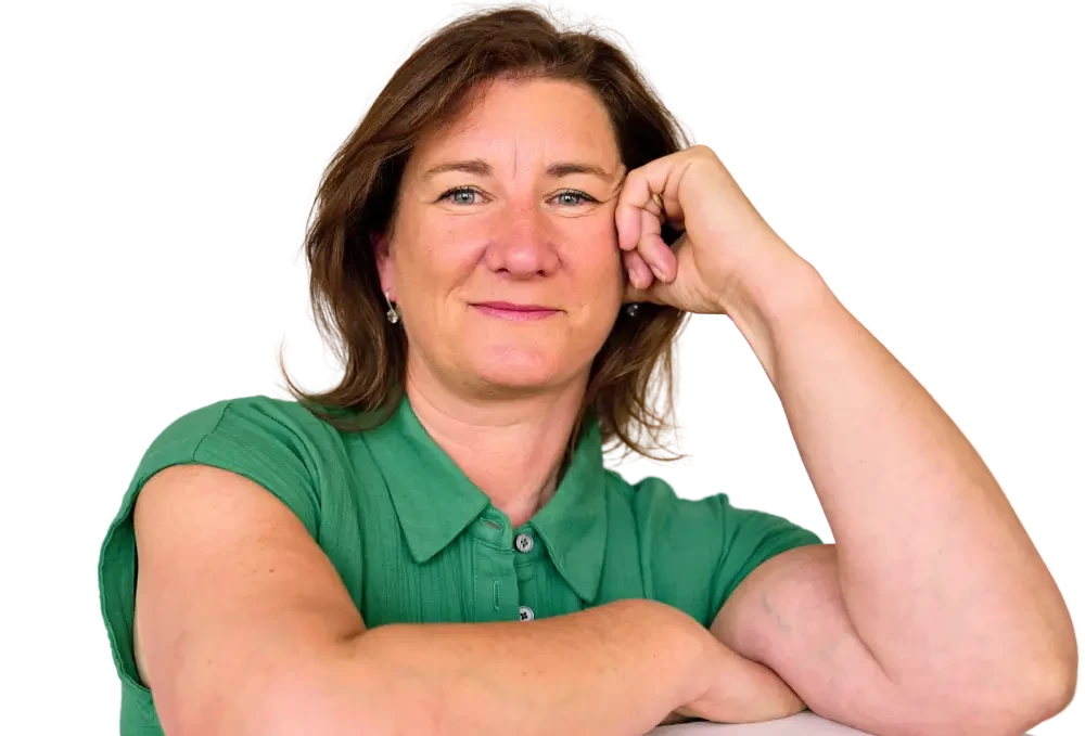 Emma Henderson MBE, Speaker, Aviation Trailblazer, Expert In Leading Through Change, Bestselling Author
