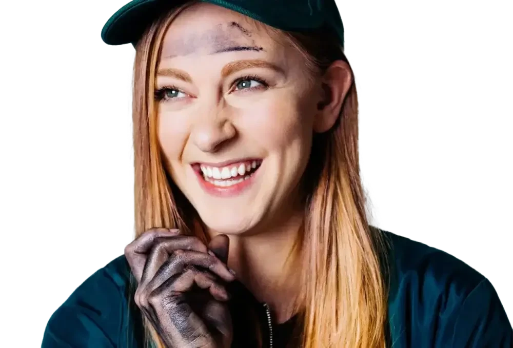Simone Giertz, Speaker, Inventor, Robotics, YouTuber, TED Speaker, Innovation Expert