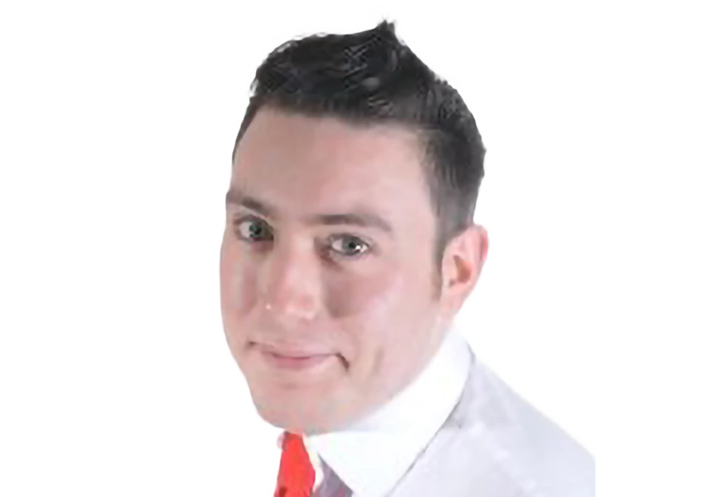 Elliot Castro, Speaker, Ex-fraudster, Risk Advisor, Scam Prevention Expert, Security Culture Advocate