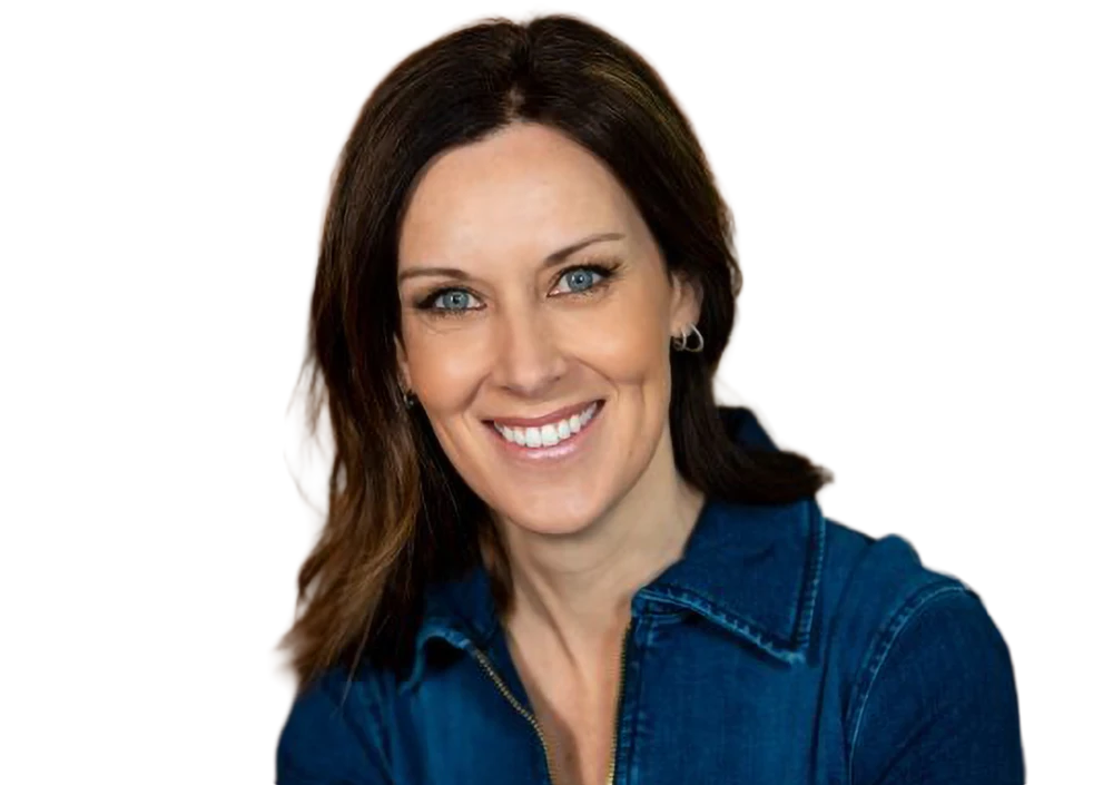 Lee McKenzie, Speaker, F1 Presenter, Broadcast Journalist and Author