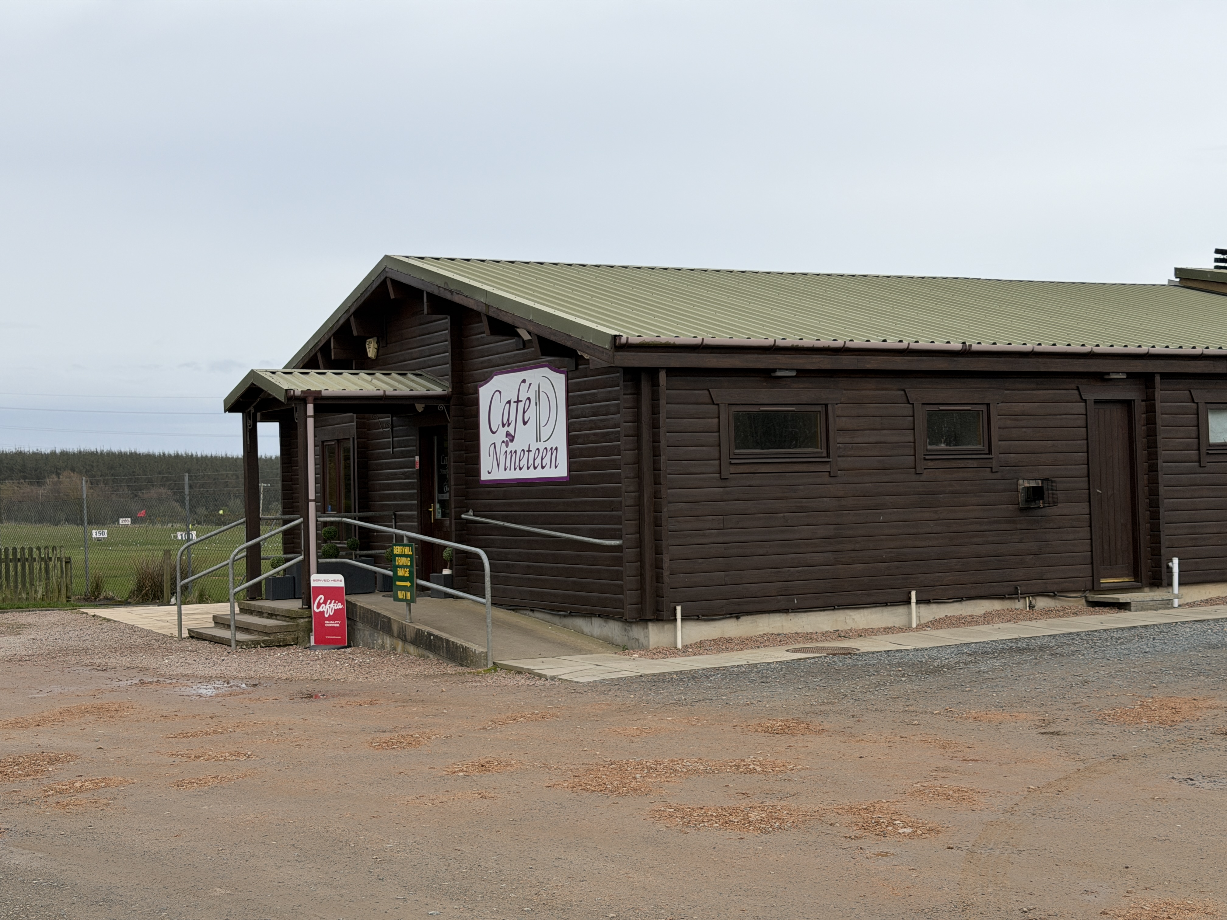 Café Nineteen at Berryhill Driving Range