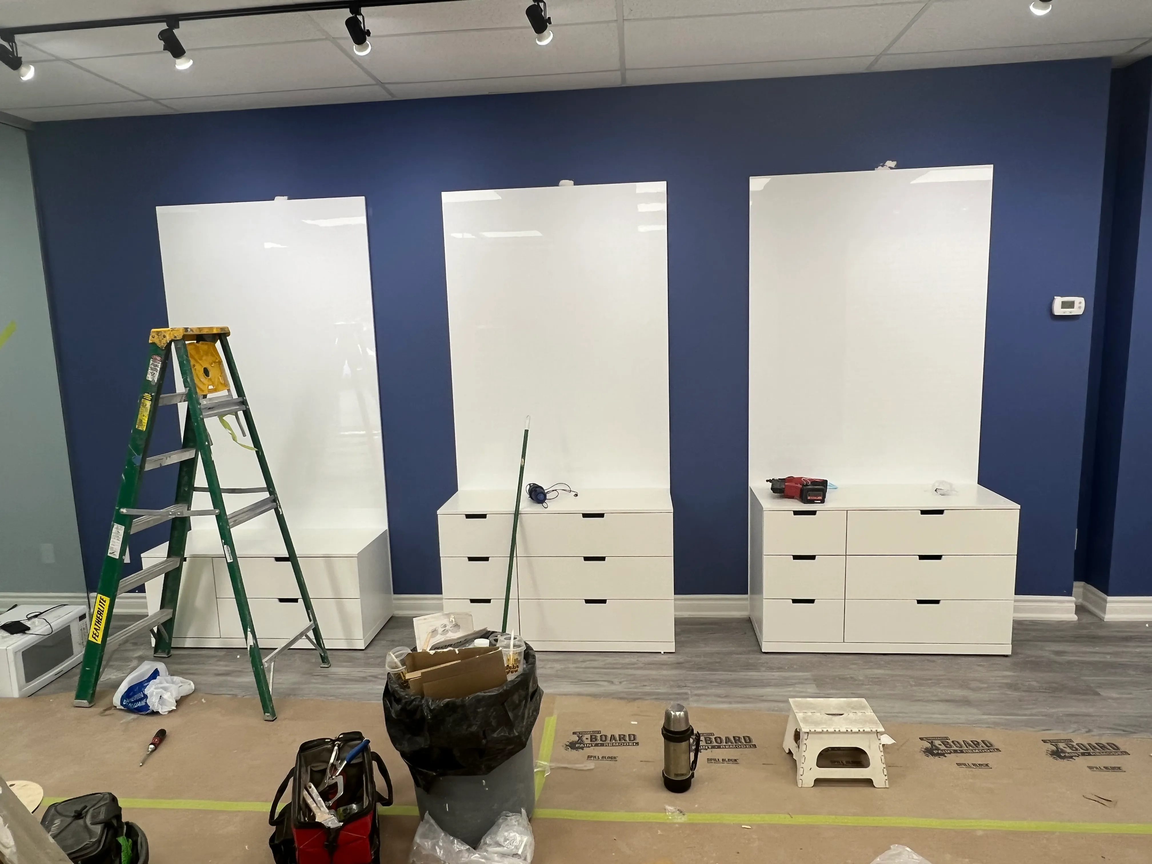 Finished entry and common area of a commercial unit turnover in Toronto & GTA
