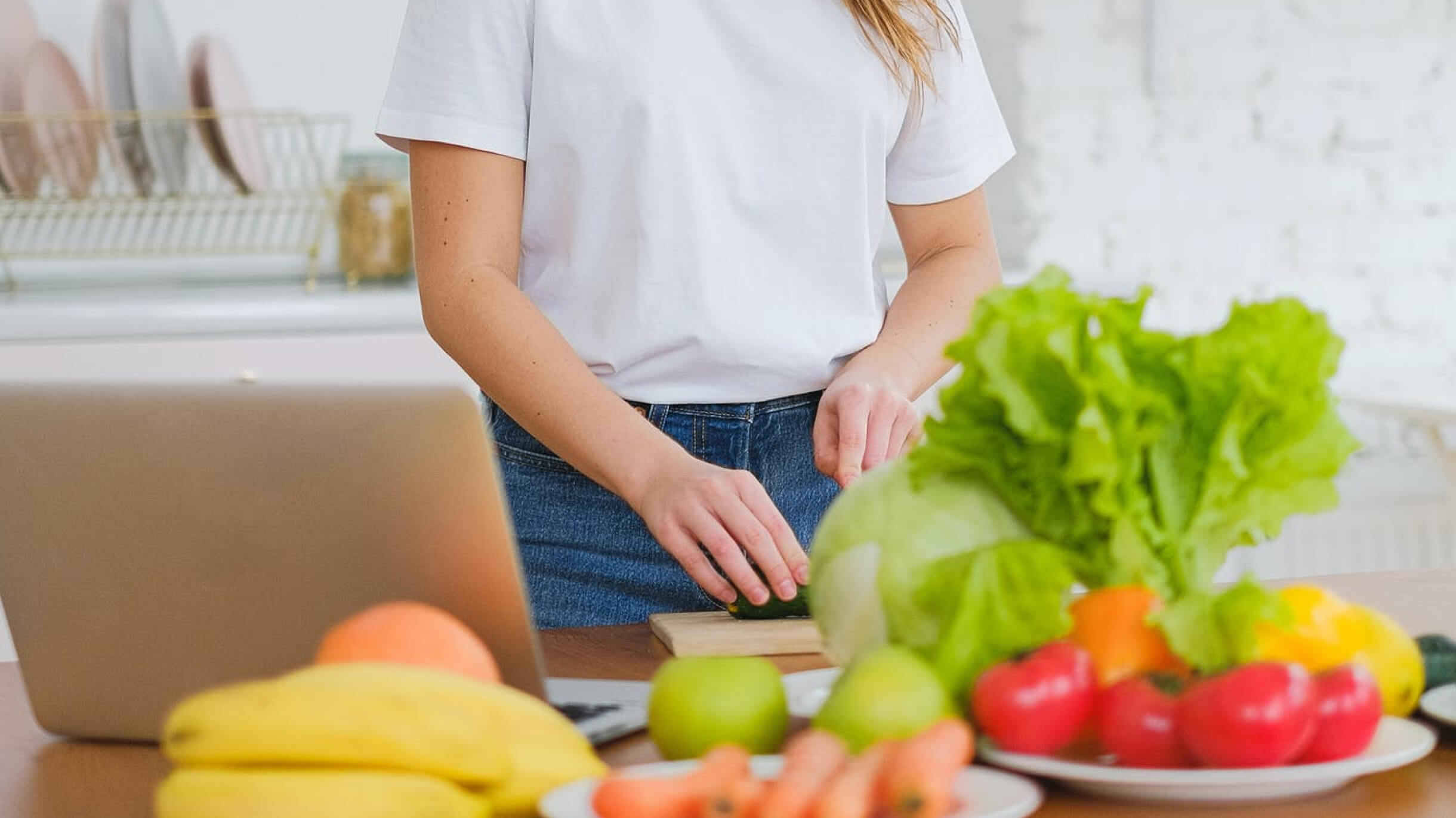Image BG What Makes Me An Expert In Nutrition Video - Nutritionist X Webflow Template
