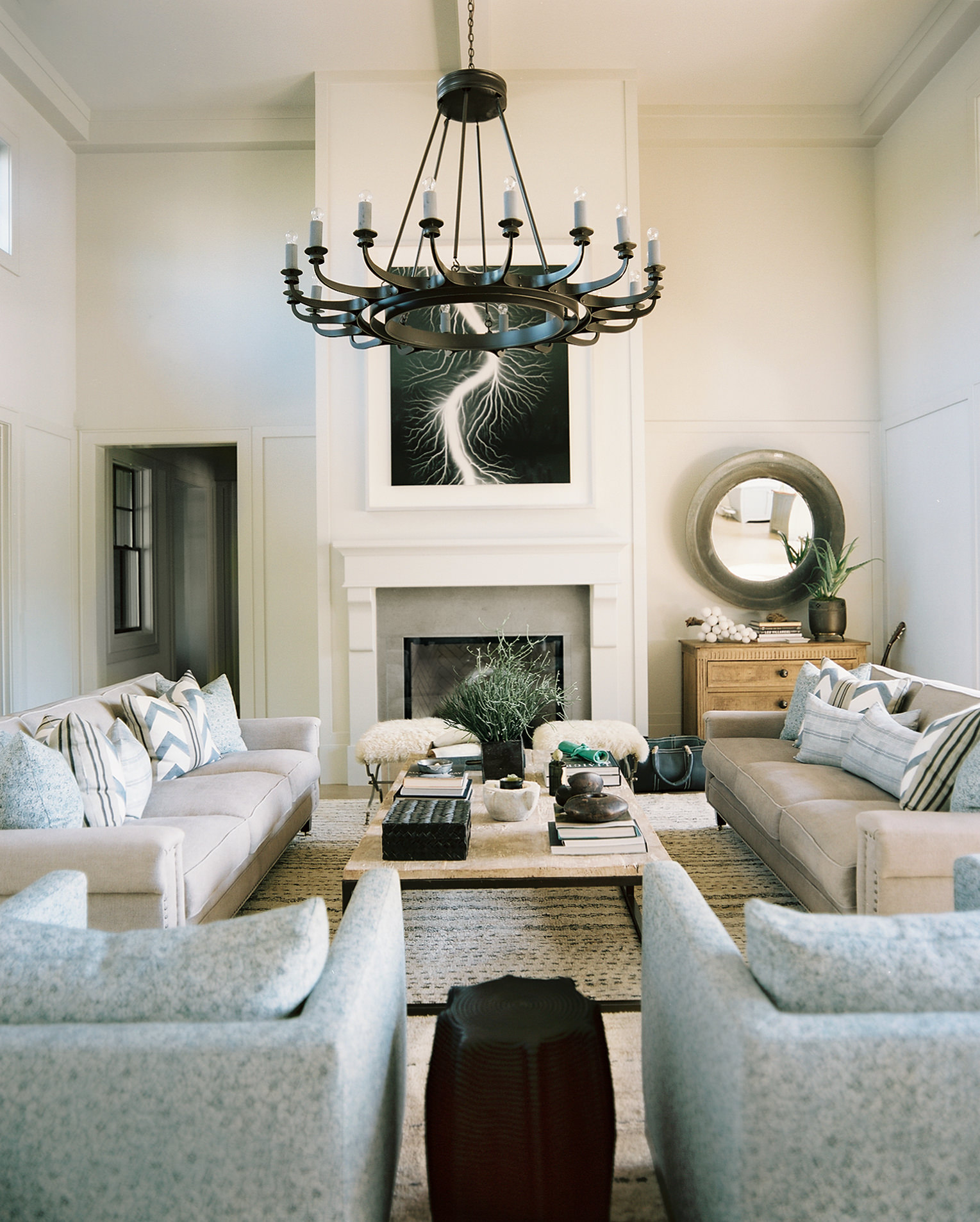 Contento Napa Valley living room by Hillary Thomas