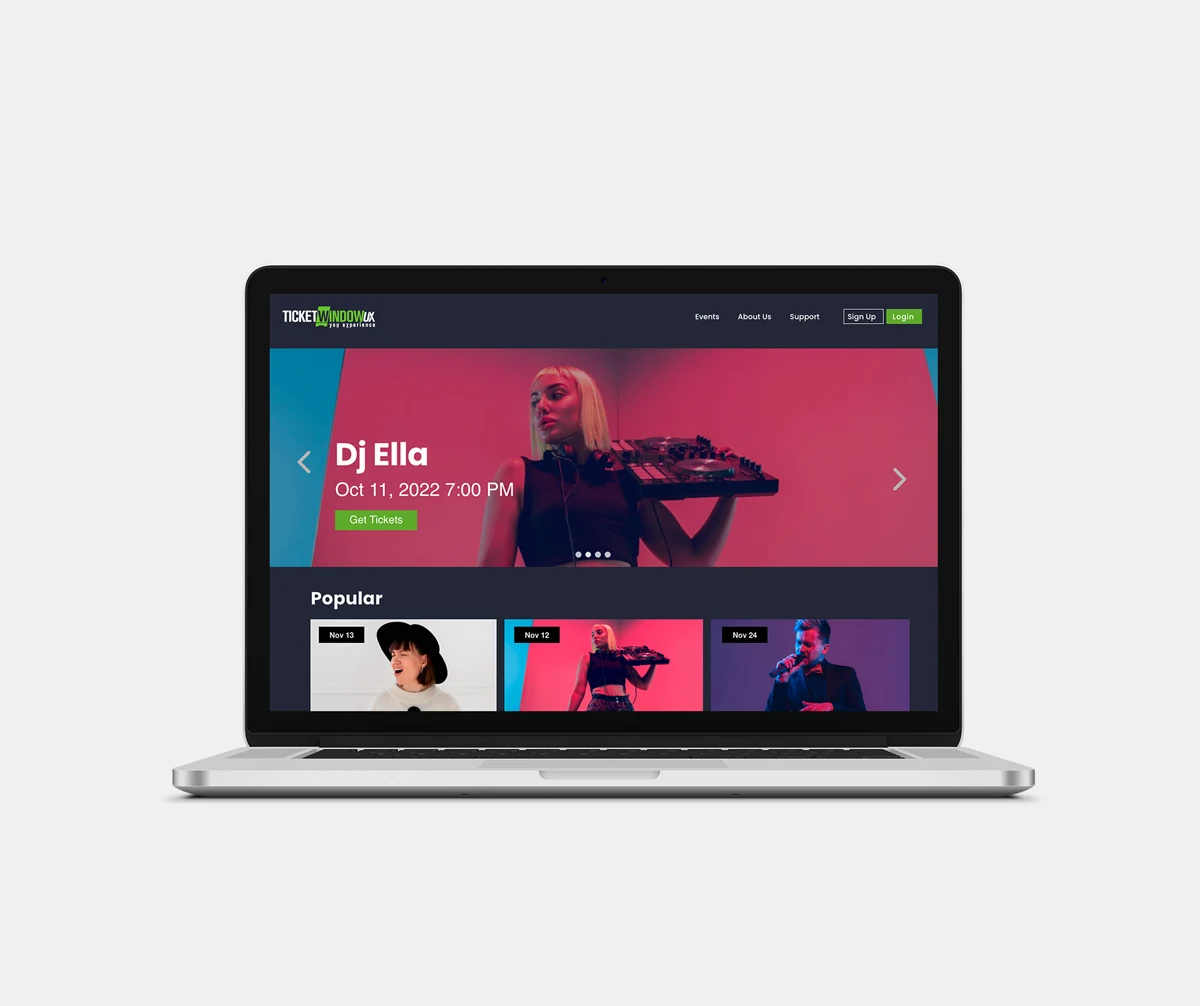 [interface] image of employee interacting with hr software (for a hr tech)