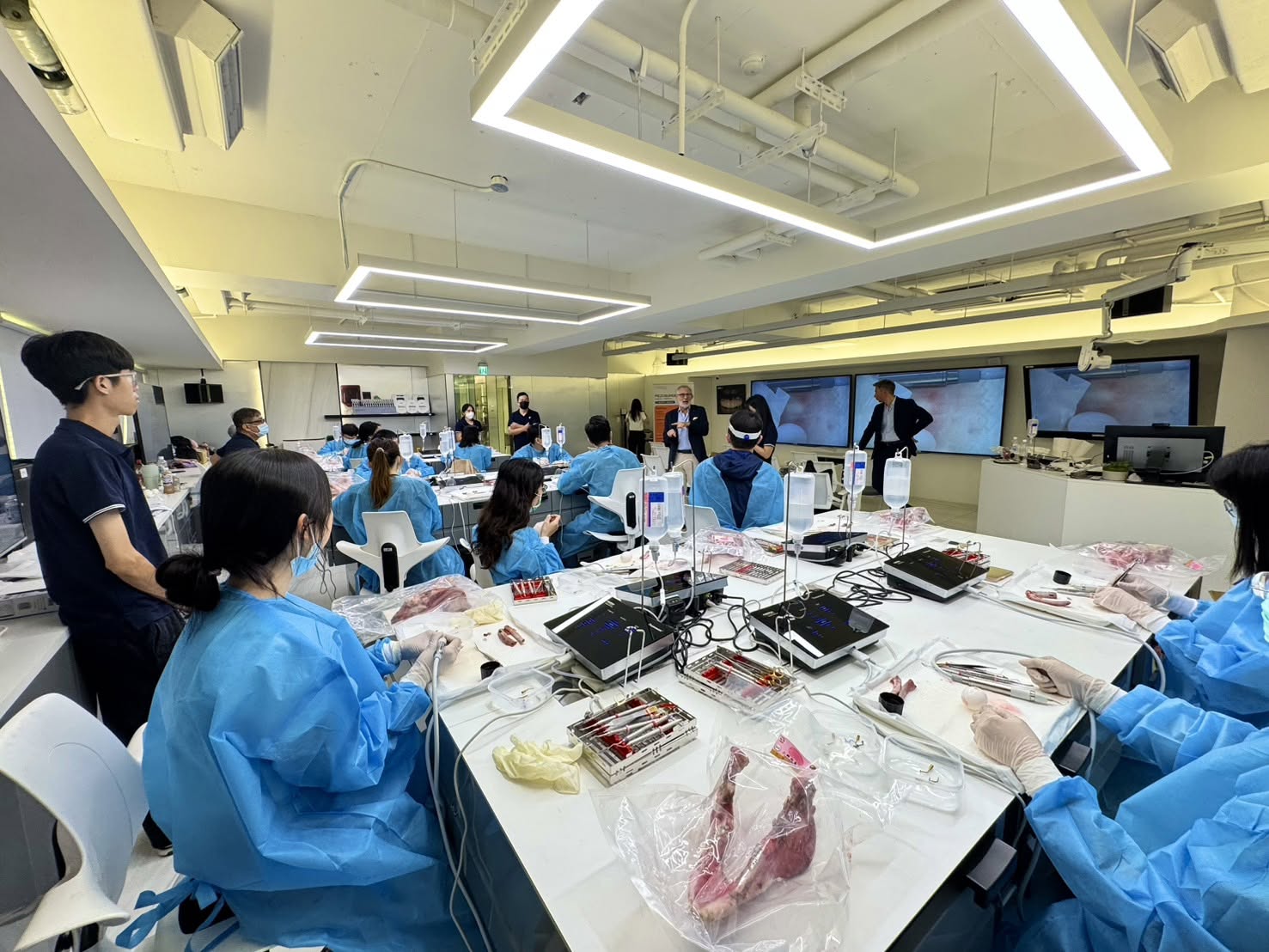 2026 AMS Prof. Mauro Labanca Mectron Hands-On