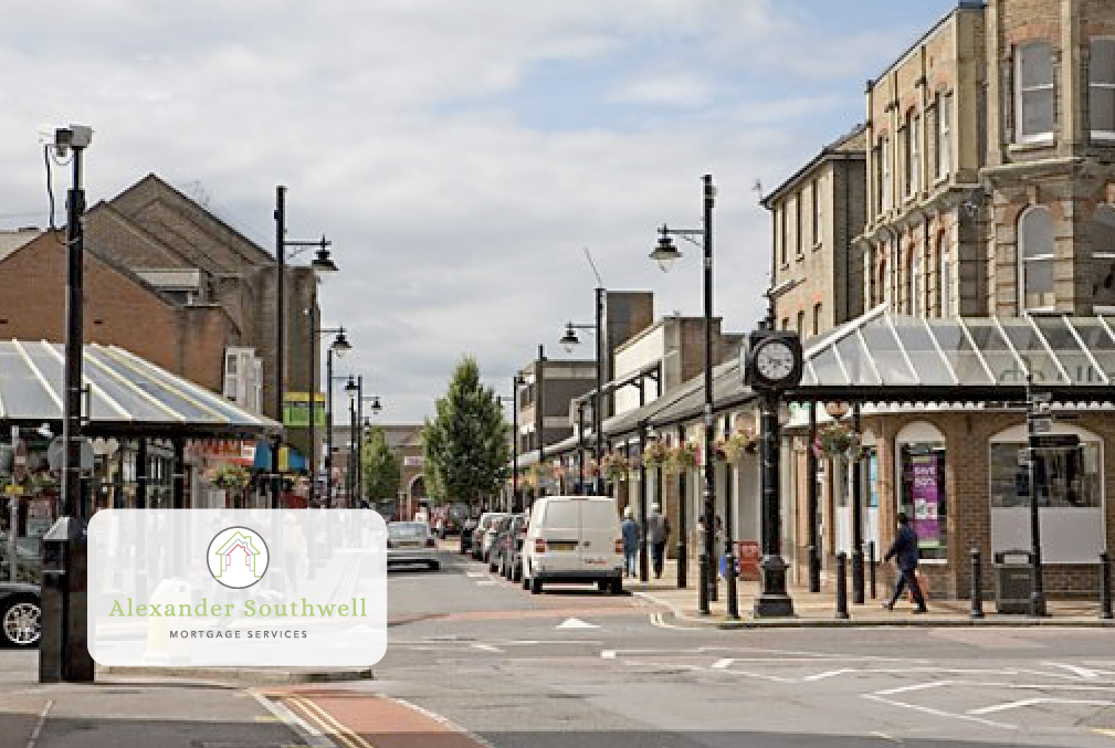 Expert fee-free mortgage advisers helping clients in Southampton