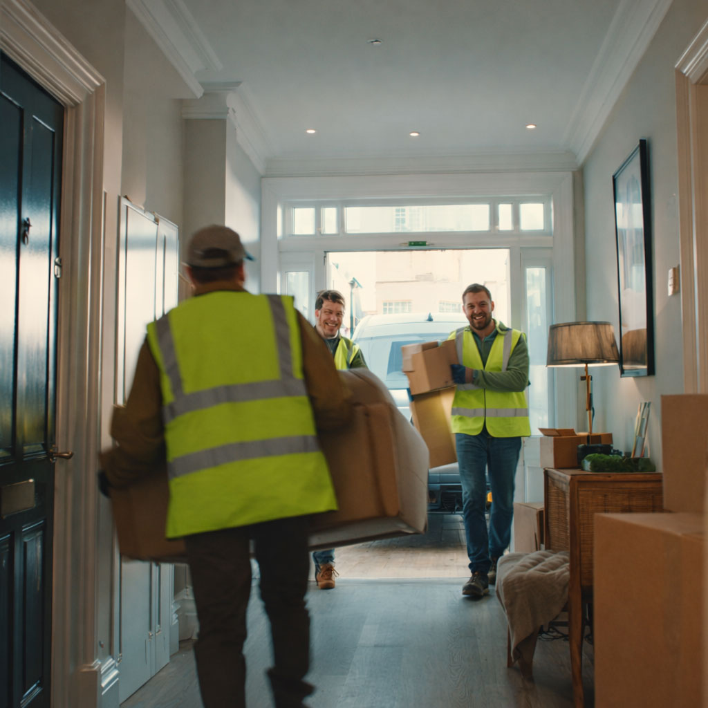 Furniture and waste removal from an apartment
