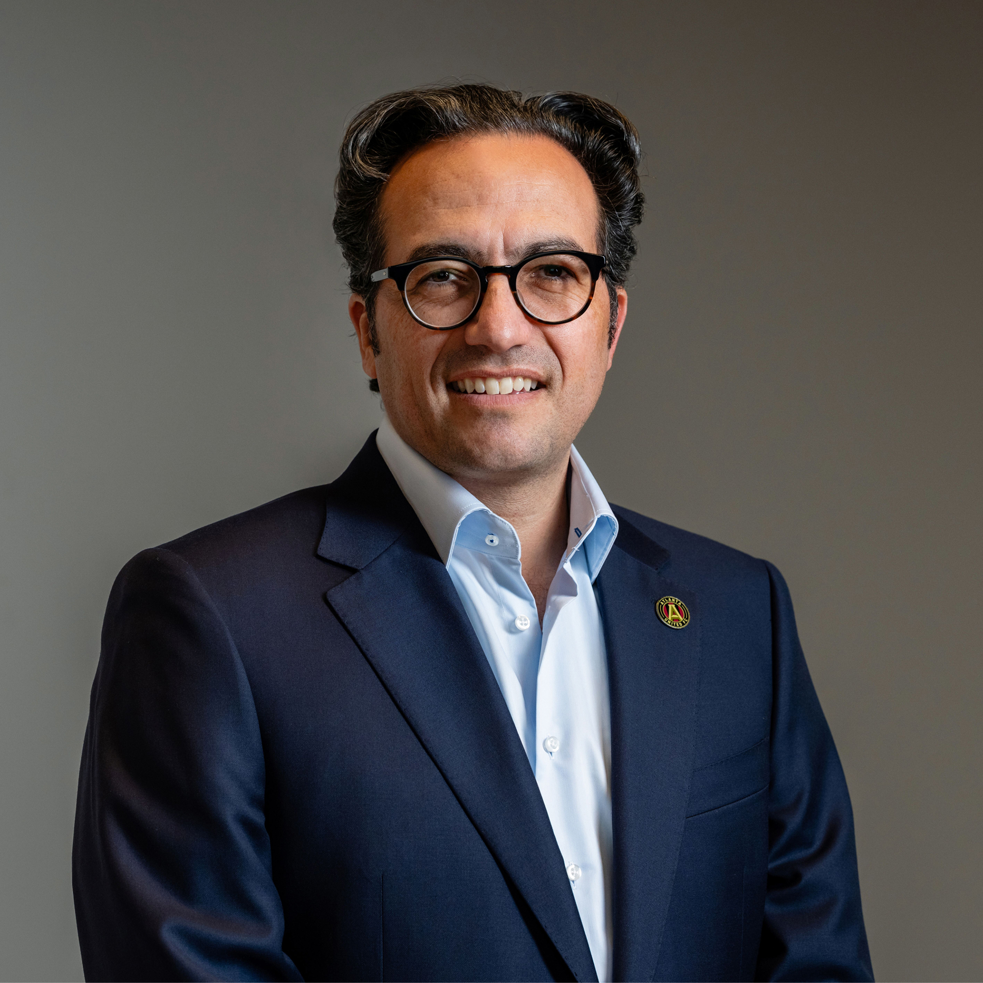 Headshot of Mauricio Culebro