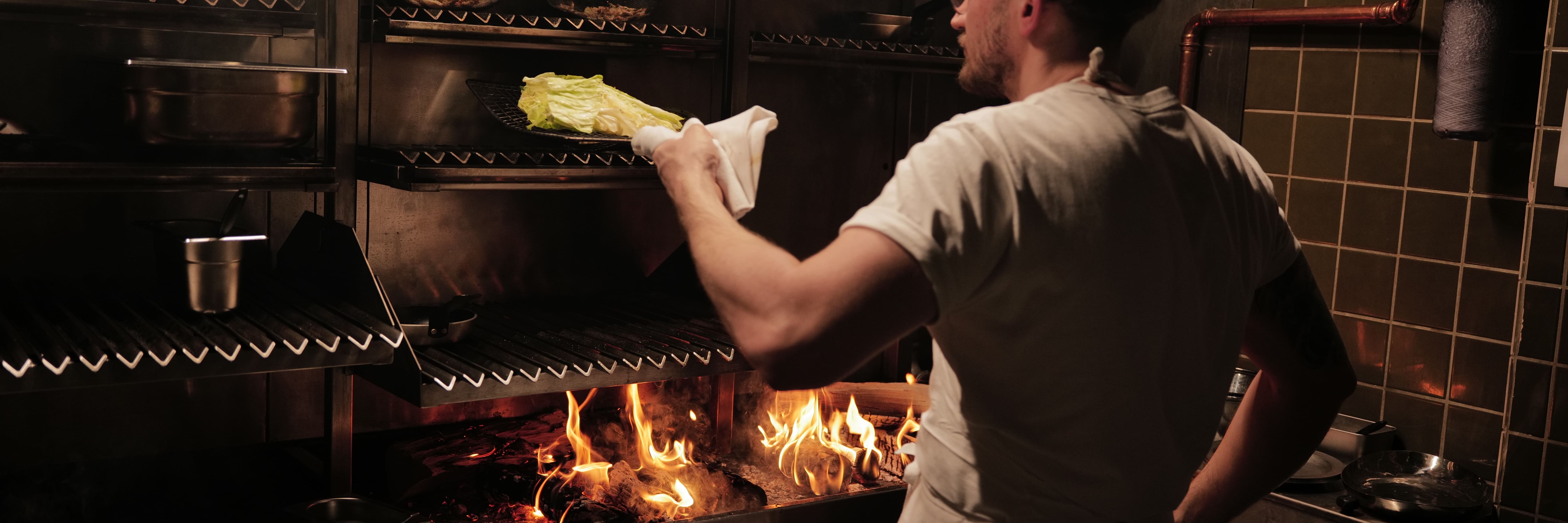 Orson - Cuisine ouverte au feu de bois
