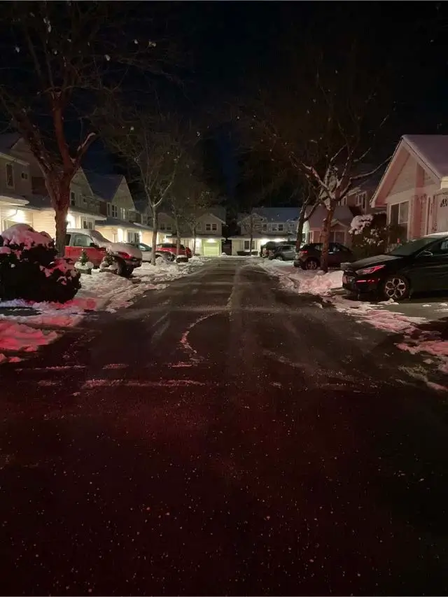 Cleared cul-de-sac after snow removal services by a professional snow removal company