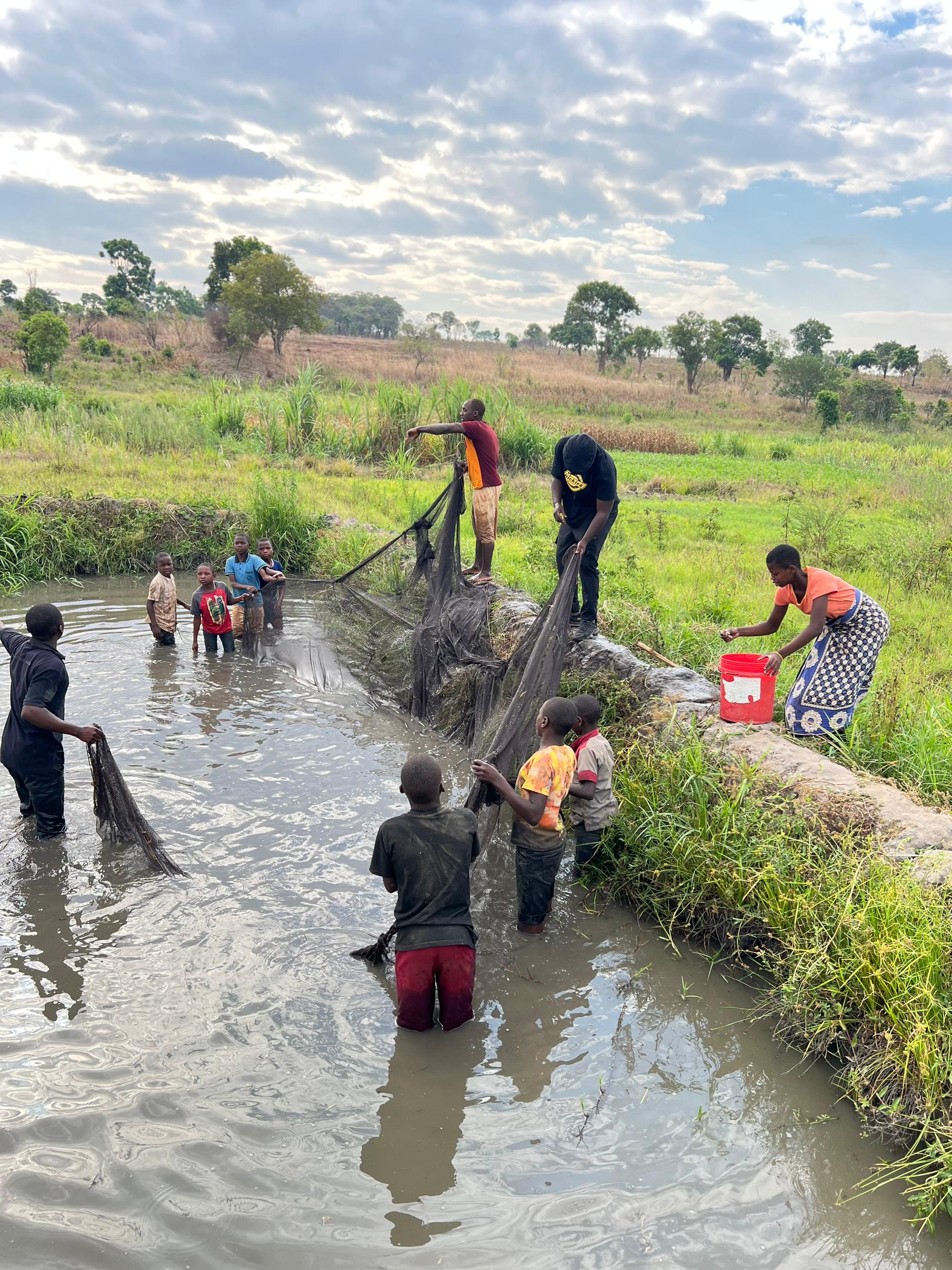 Getting water from the pond before the well was built