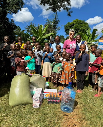 Kids with food donations