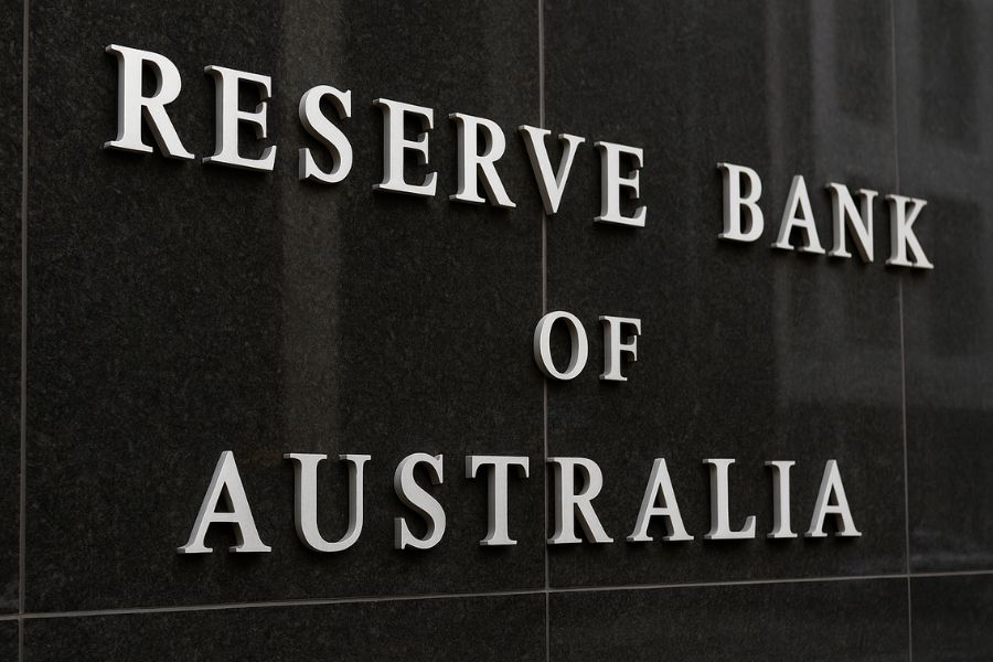 RBA Holds Fire on Rates: What Rising Inflation Means for Your ASX Dividend Portfolio