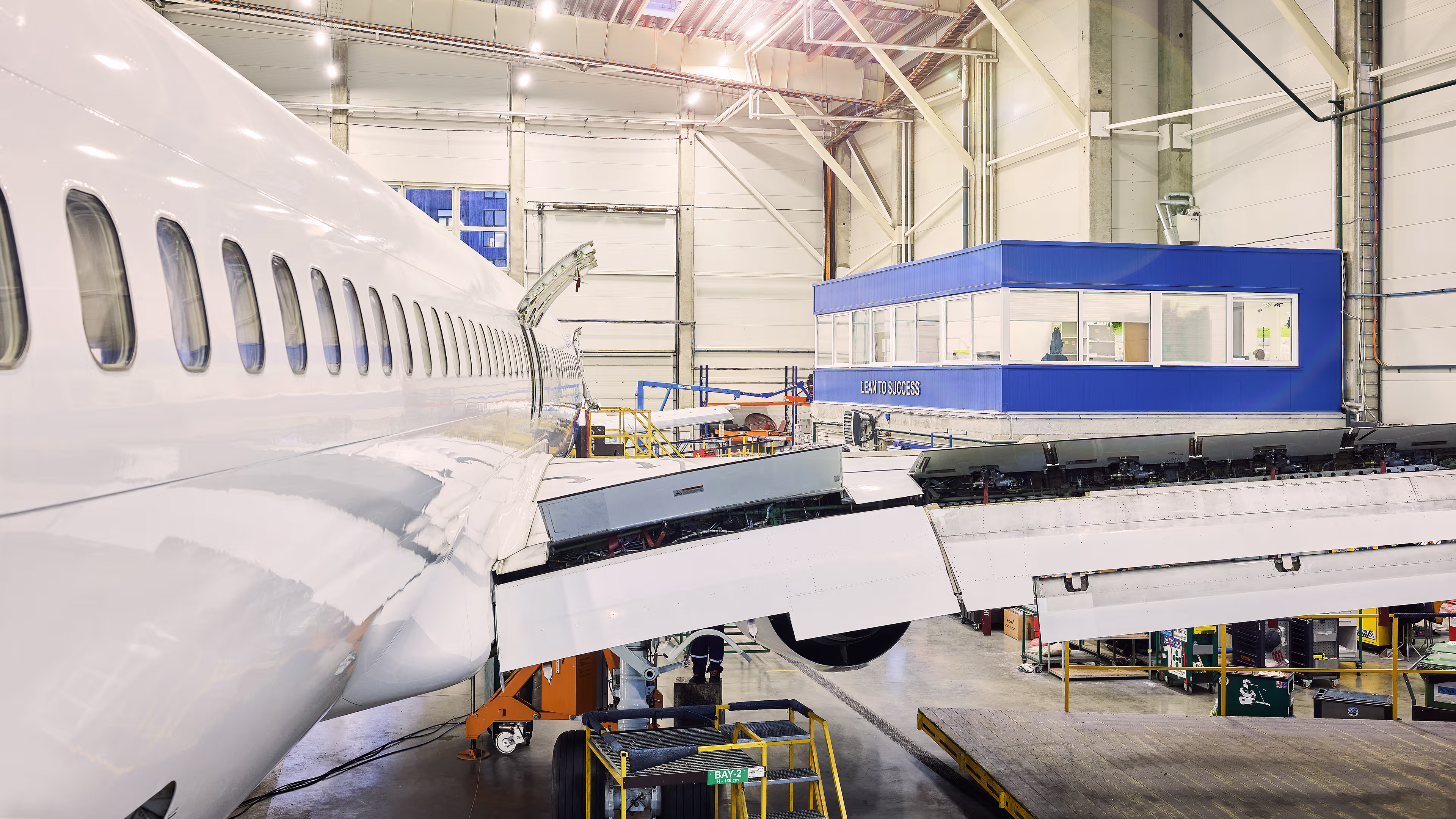 Inside the FL Technics hangar in Vilnius (VNO)