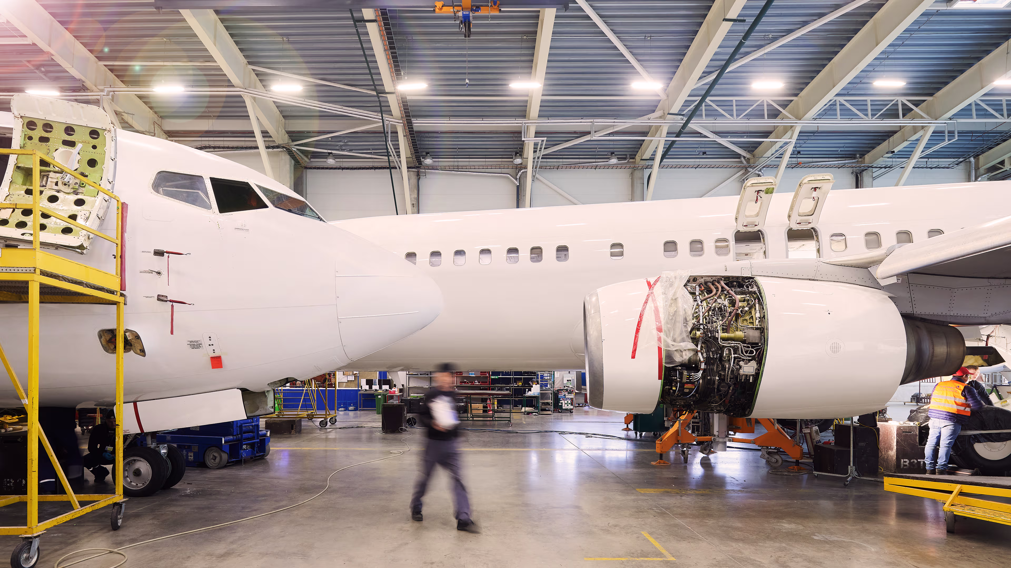 Inside the FL Technics hangar in Vilnius (VNO)