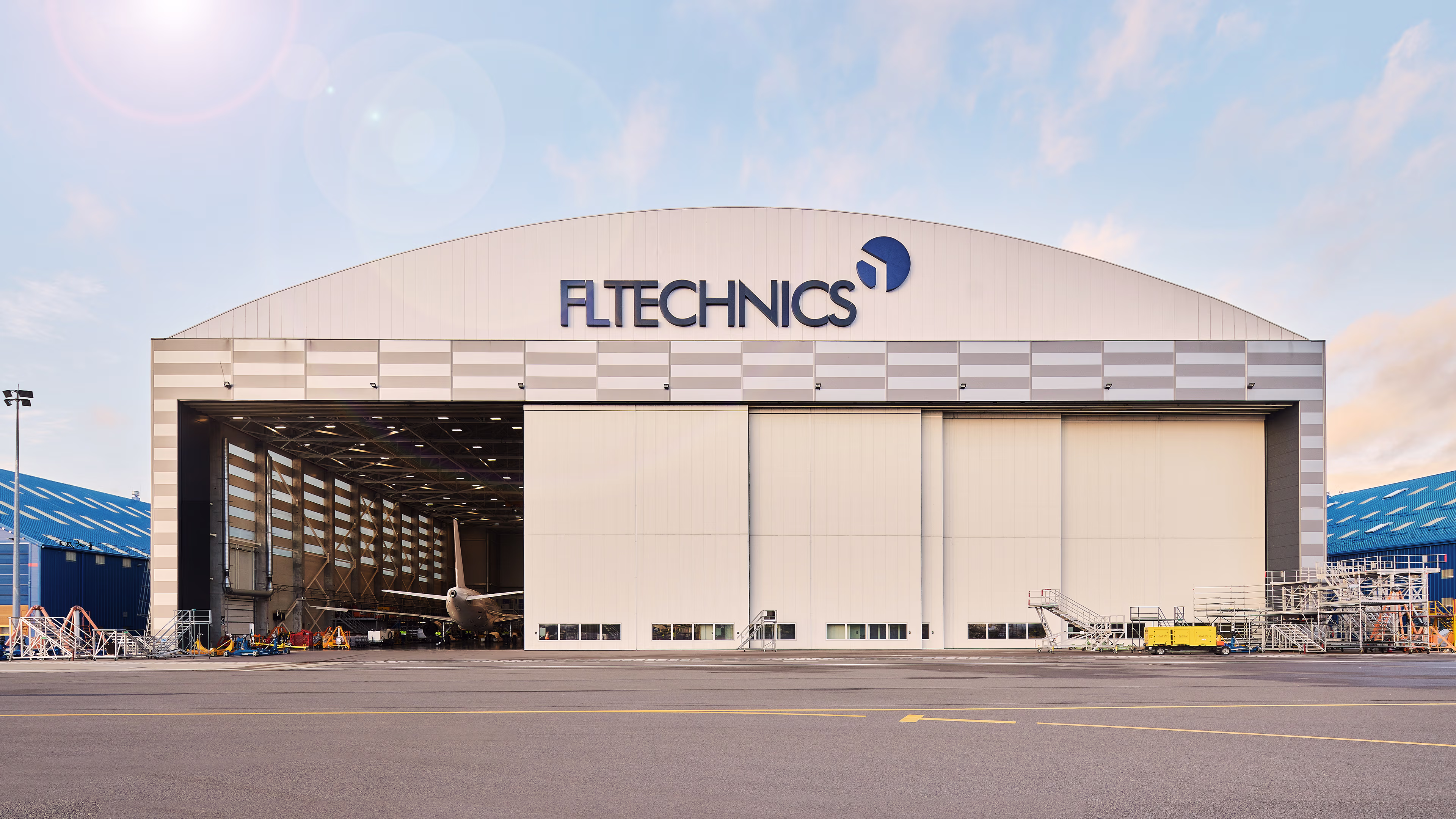 FL Technics base maintenance hangar in Kaunas (KUN)