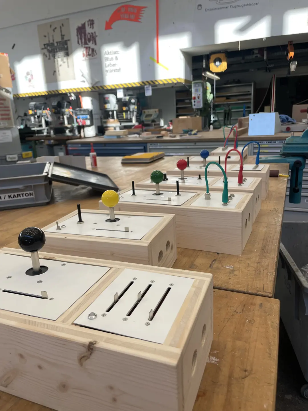 Development process of tactile modules for interactive installation