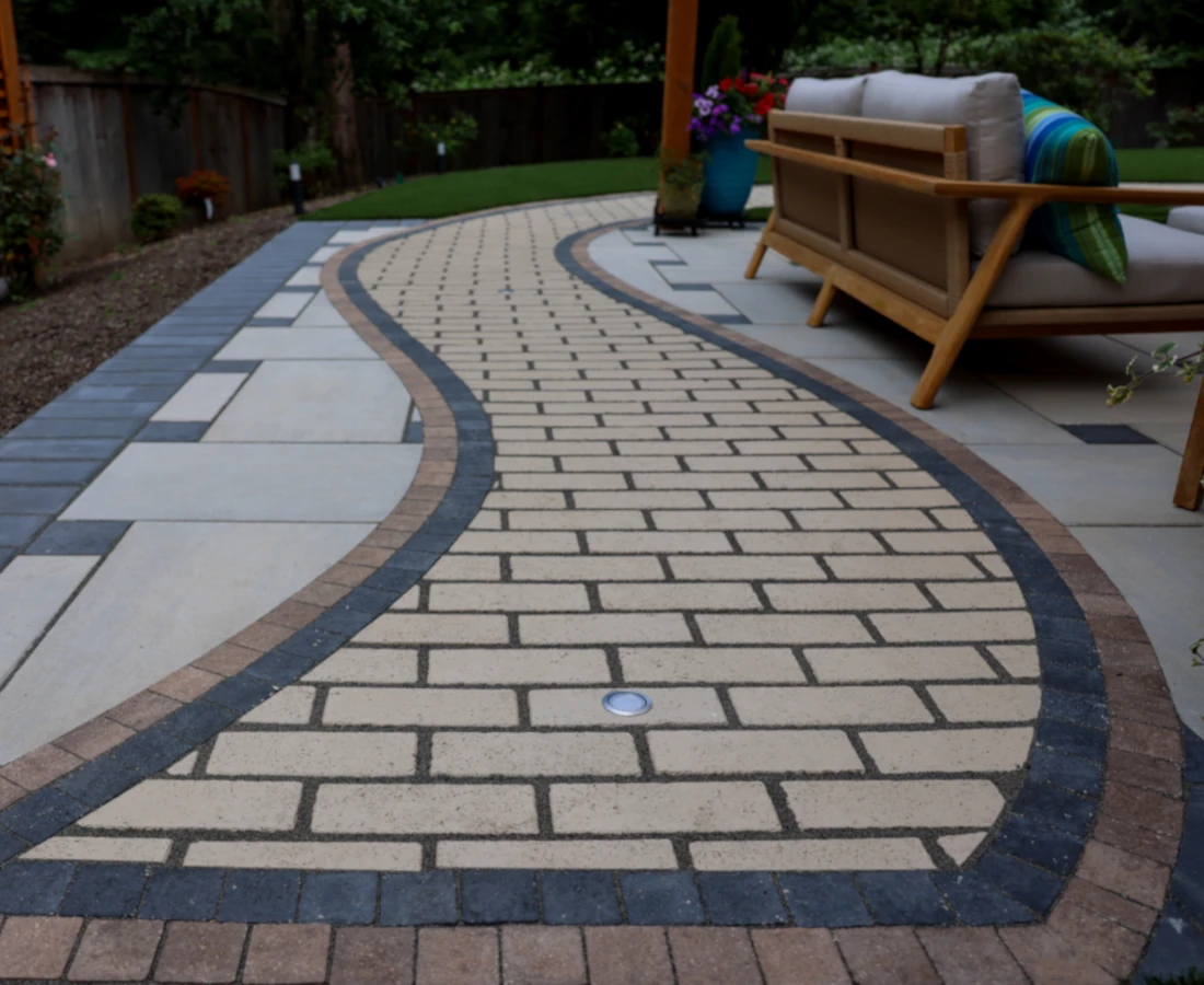 Custom paver designed by contractor in Seattle 