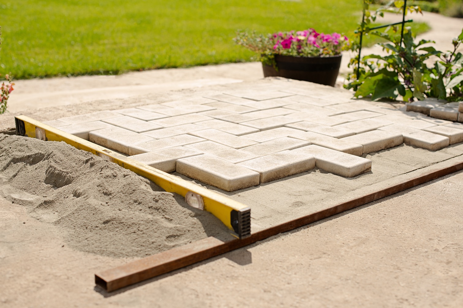 Paver patio cost per square foot comparison across materials in Seattle