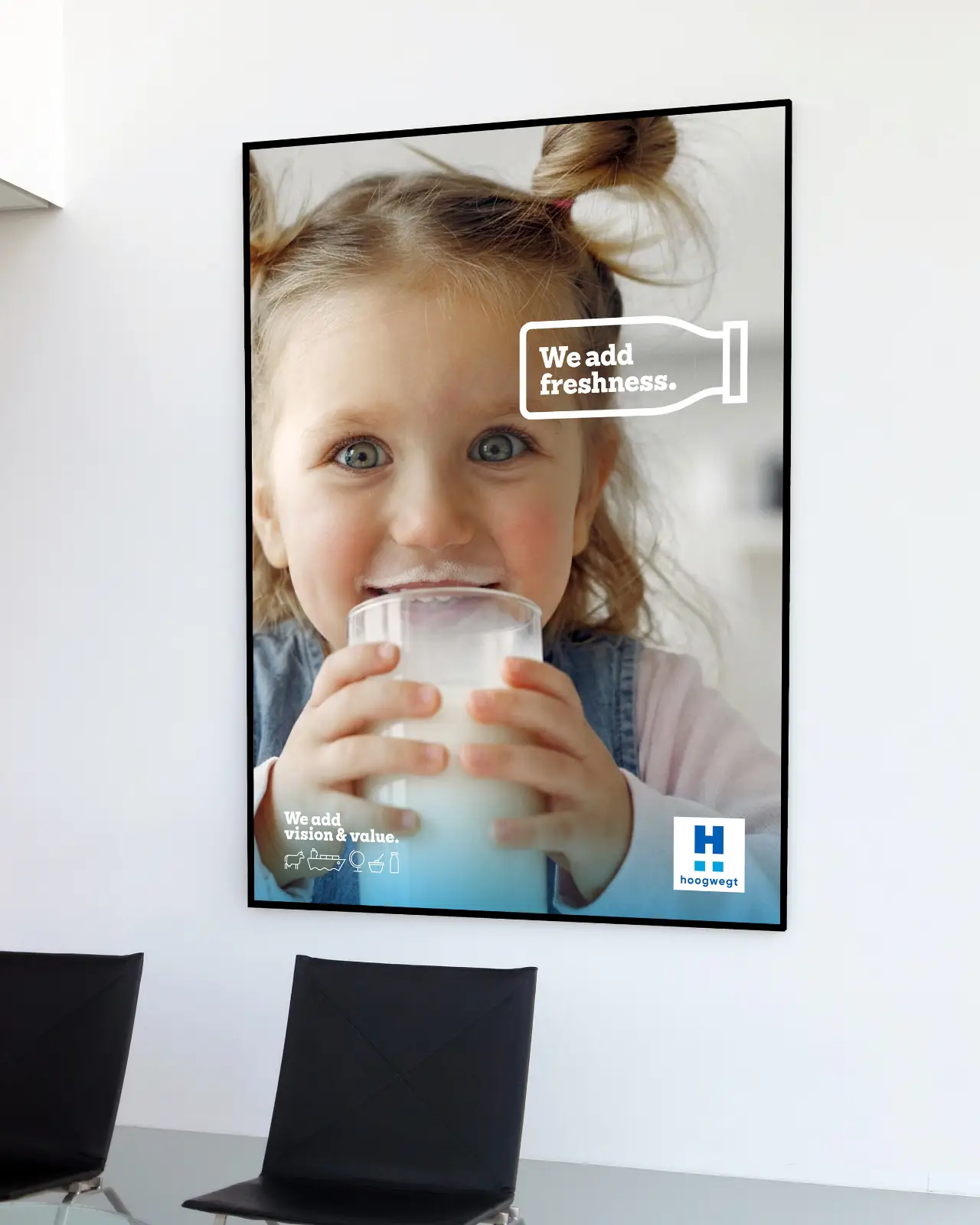 poster in huisstijl van Hoogwegt op kantoor door Coolbrand
