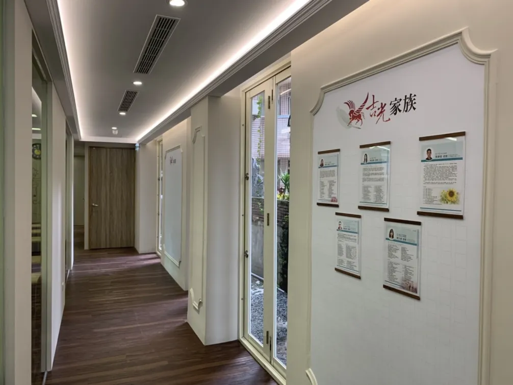 天母 ‧ 漫光墨韻人文之所｜商業空間｜商業裝潢｜柒號設計｜柒號空間設計
