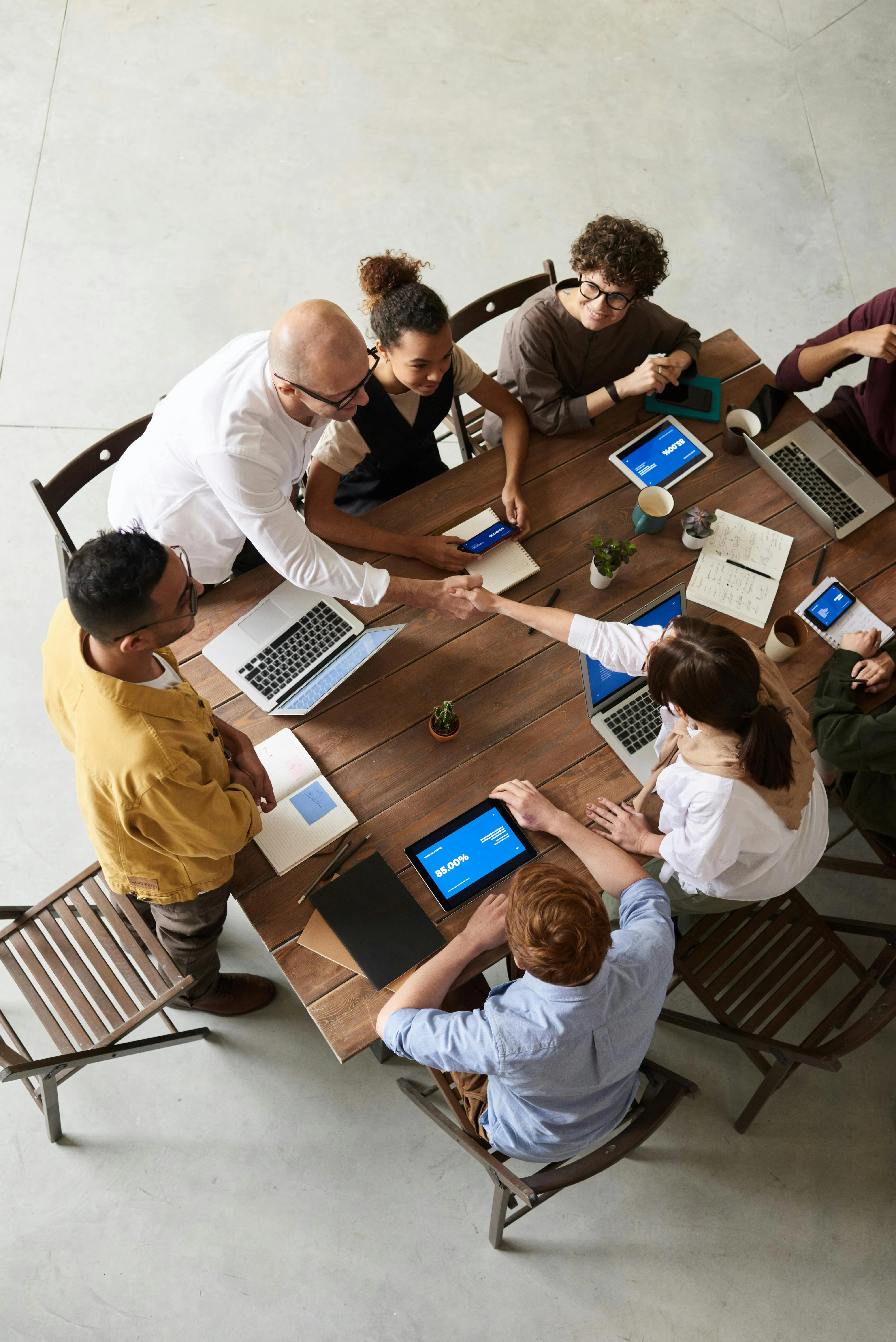 Illustration showing digital workplace transformation through employee engagement, teamwork, and collaboration tools.