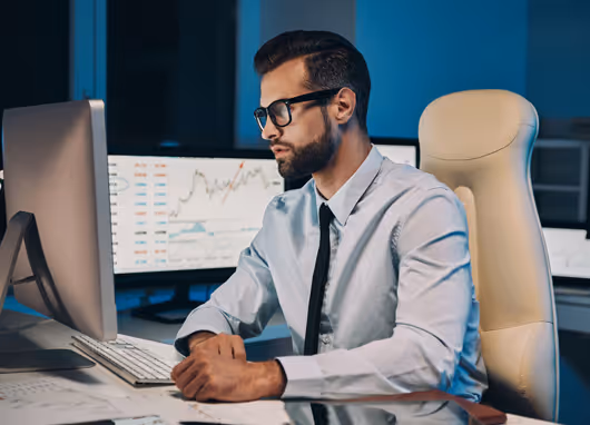 Case IQ compliance software dashboard showing ethics and fraud investigations for a financial institution