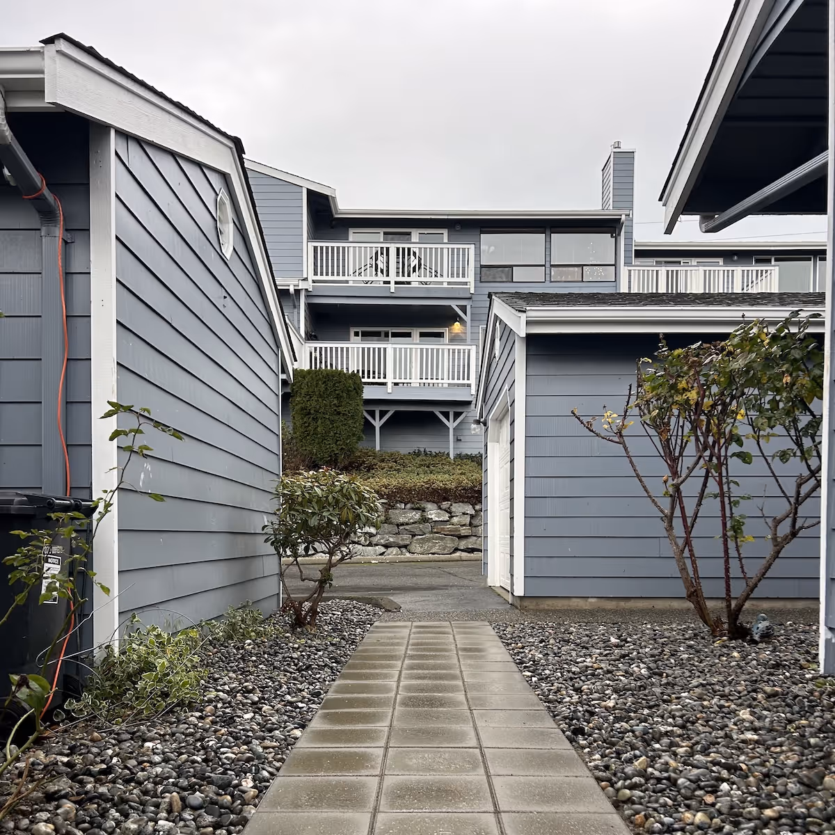 Walkway installation in Oak Harbor, Washington by Ebai’s Landscaping creating clean, durable, and visually appealing outdoor paths