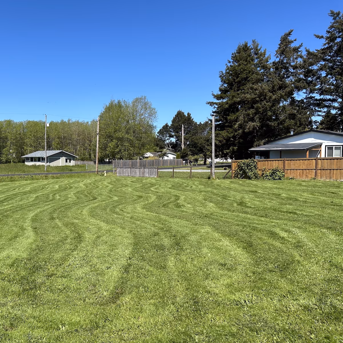 Residential lawn maintenance services near me in Oak Harbor, Washington