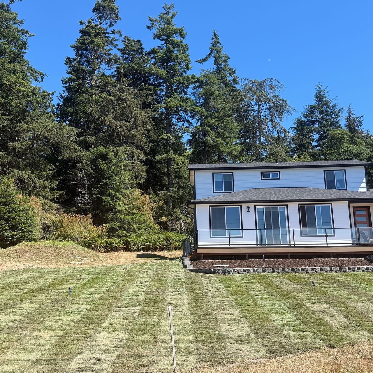 Experienced landscaping crew delivering high quality outdoor work