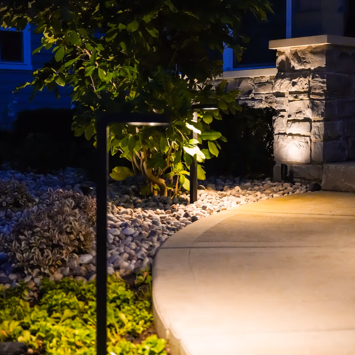 professional outdoor lighting services near me Illinois