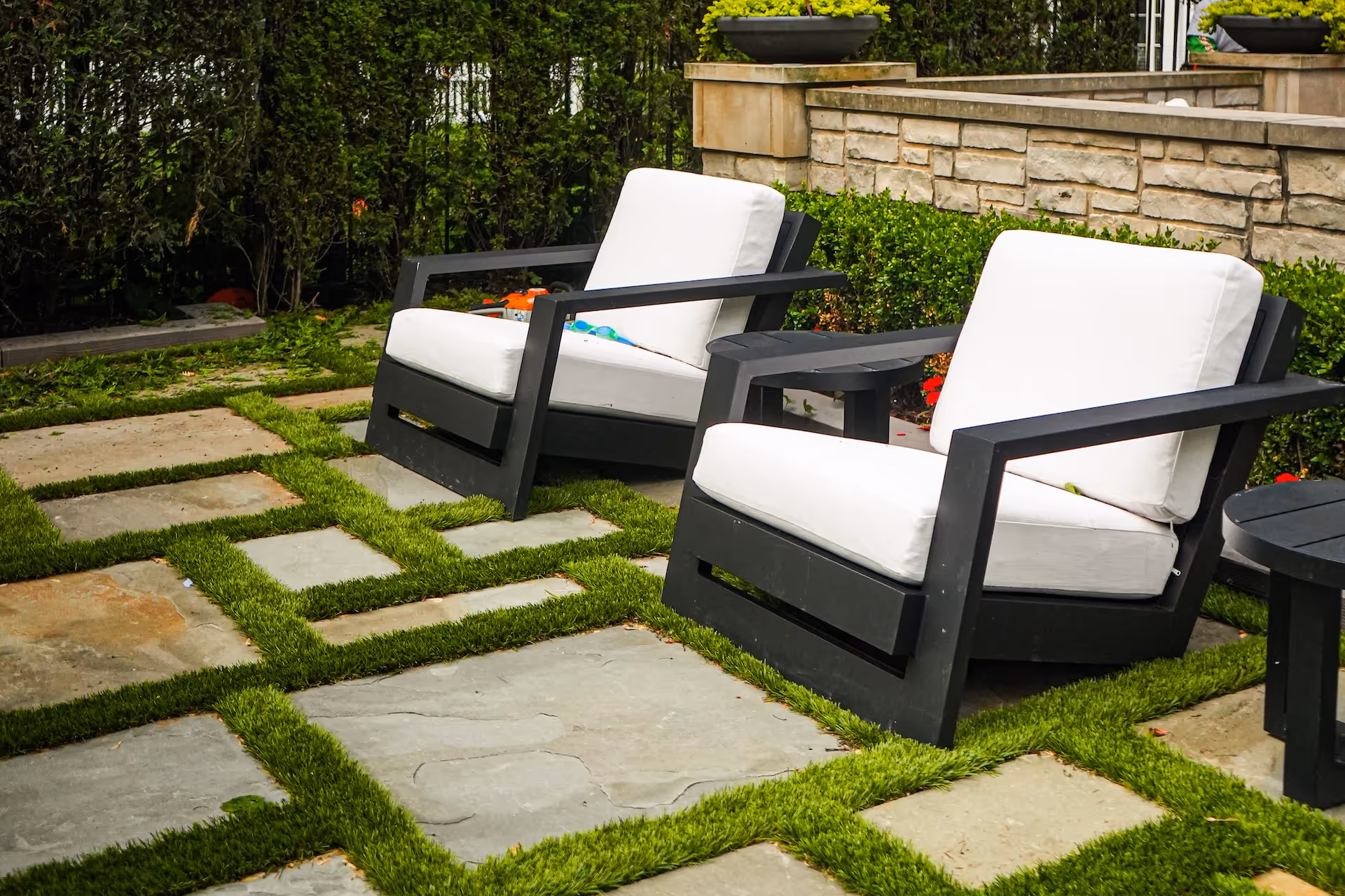 professional landscape maintenance near me Clarendon Hills Illinois