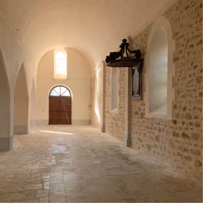 Renovation-du-plafond-et-des-murs-eglise-badigeon-à-la-chaux  1