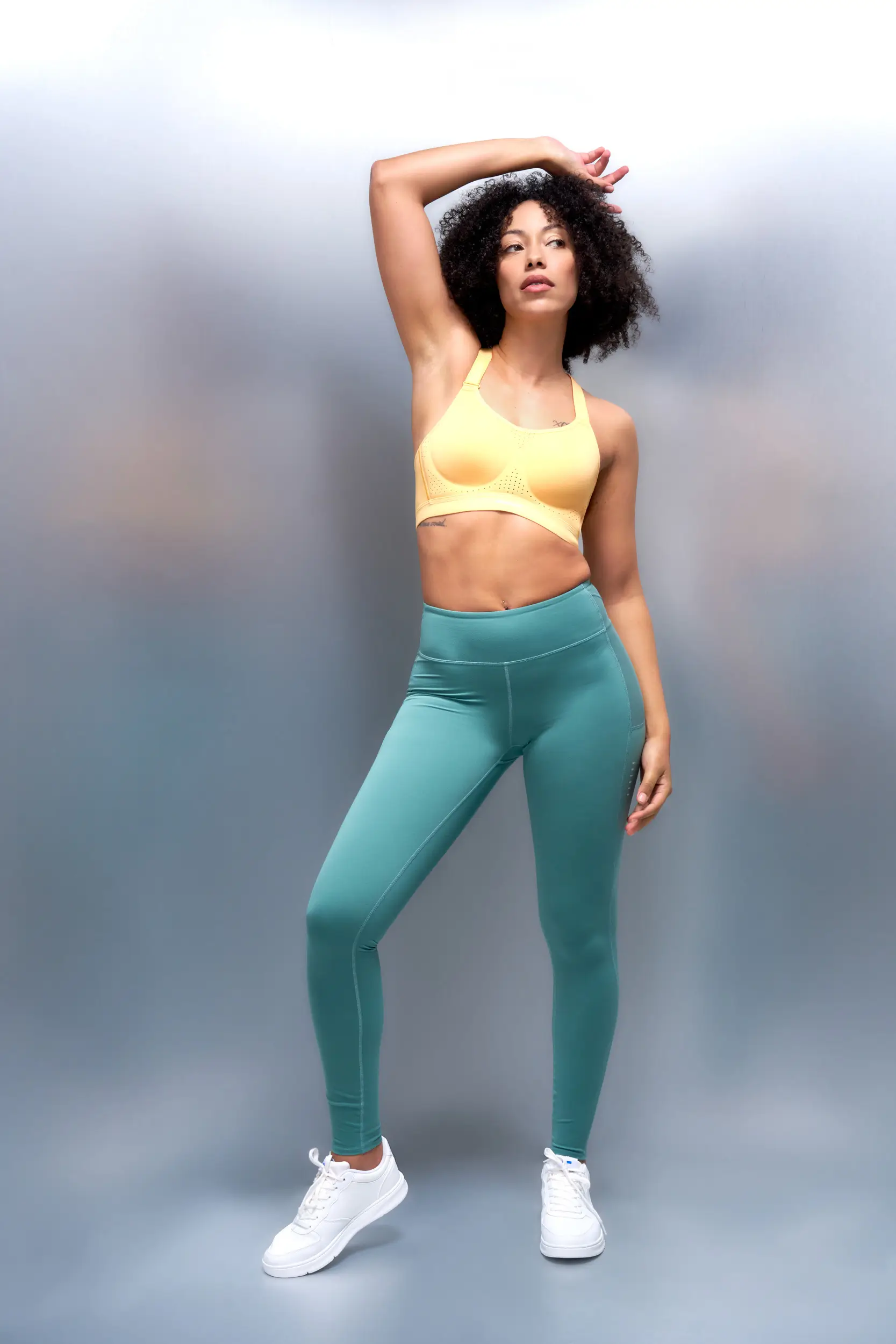 Perforation Sports Bra & Running Leggings