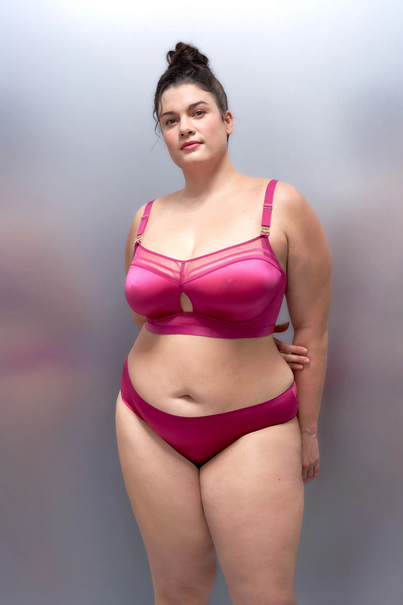 Sheer Wired Balconnet & Bonded Cheeky Knicker
