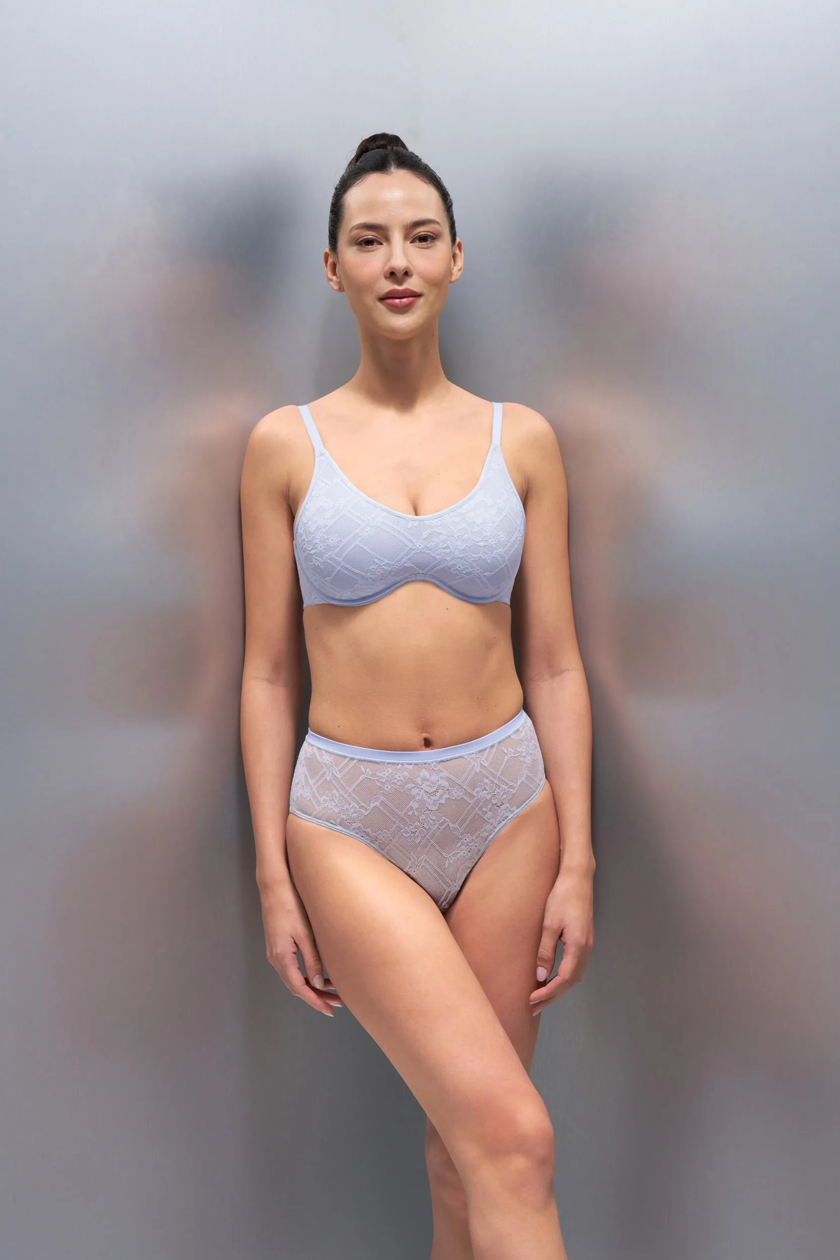 Spacer Laced Wired Bra & Laced Hipster