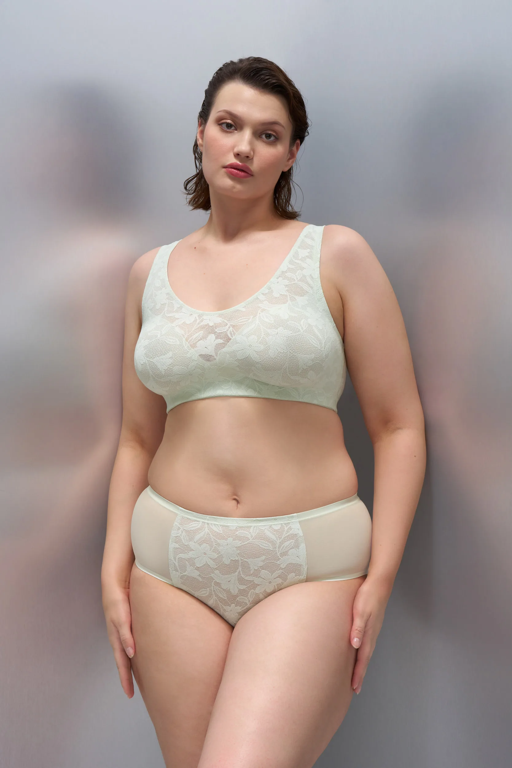 Bonded Laced Pullover & Bonded Cheeky Panty
