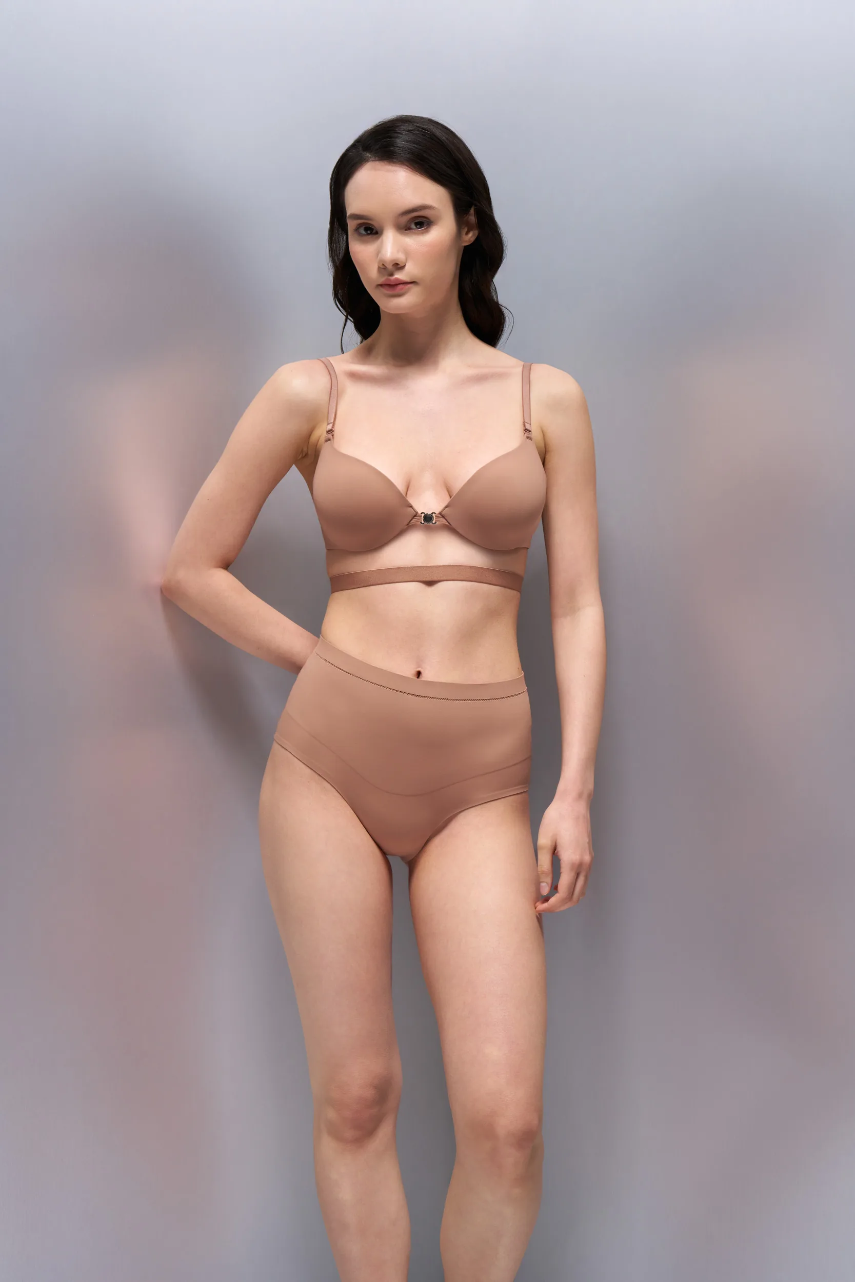 Convertible Bra & Bonded Mid-waisted Cheeky Panty