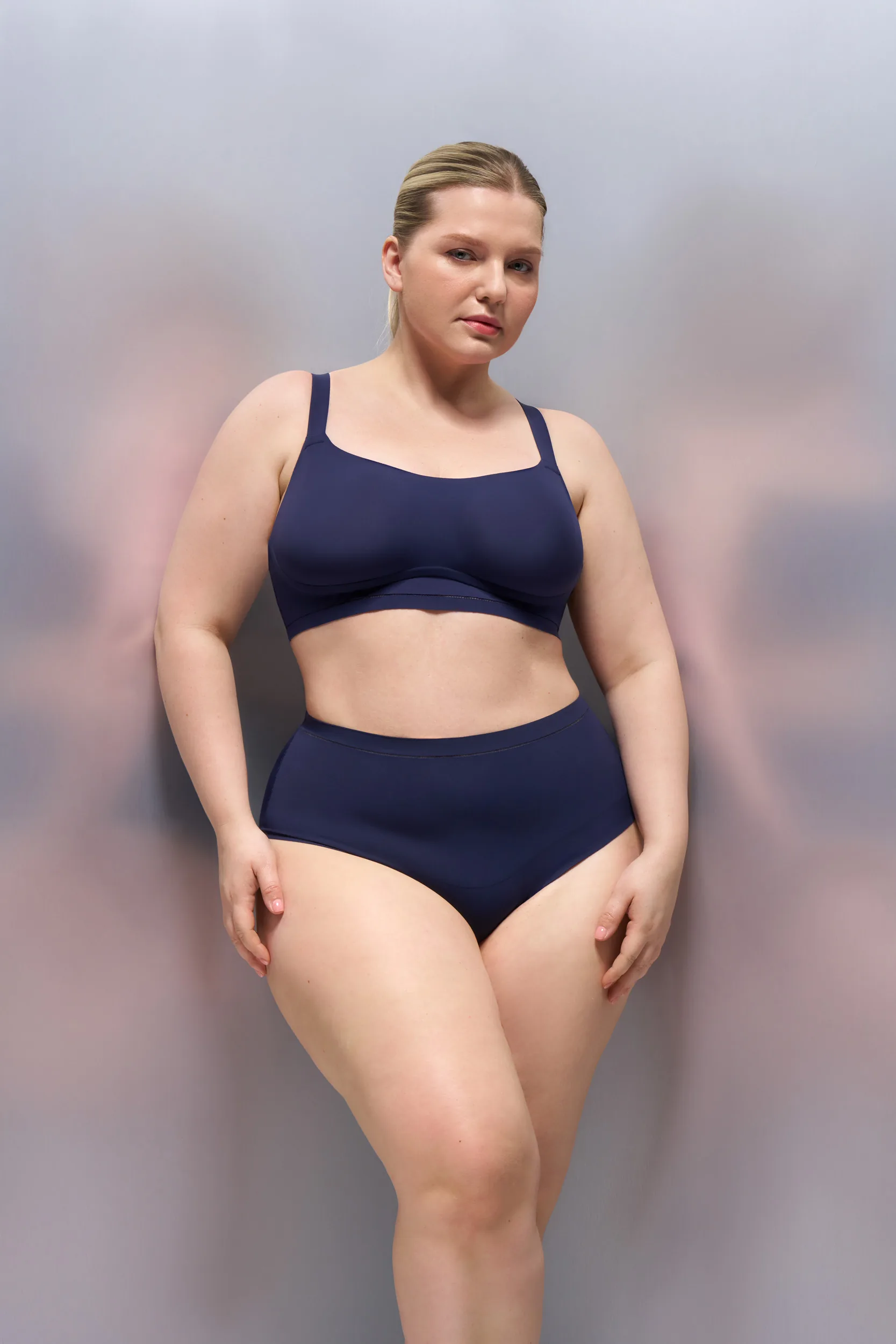 Bonded Unlined Bralette & Bonded Mid-waisted Cheeky Panty