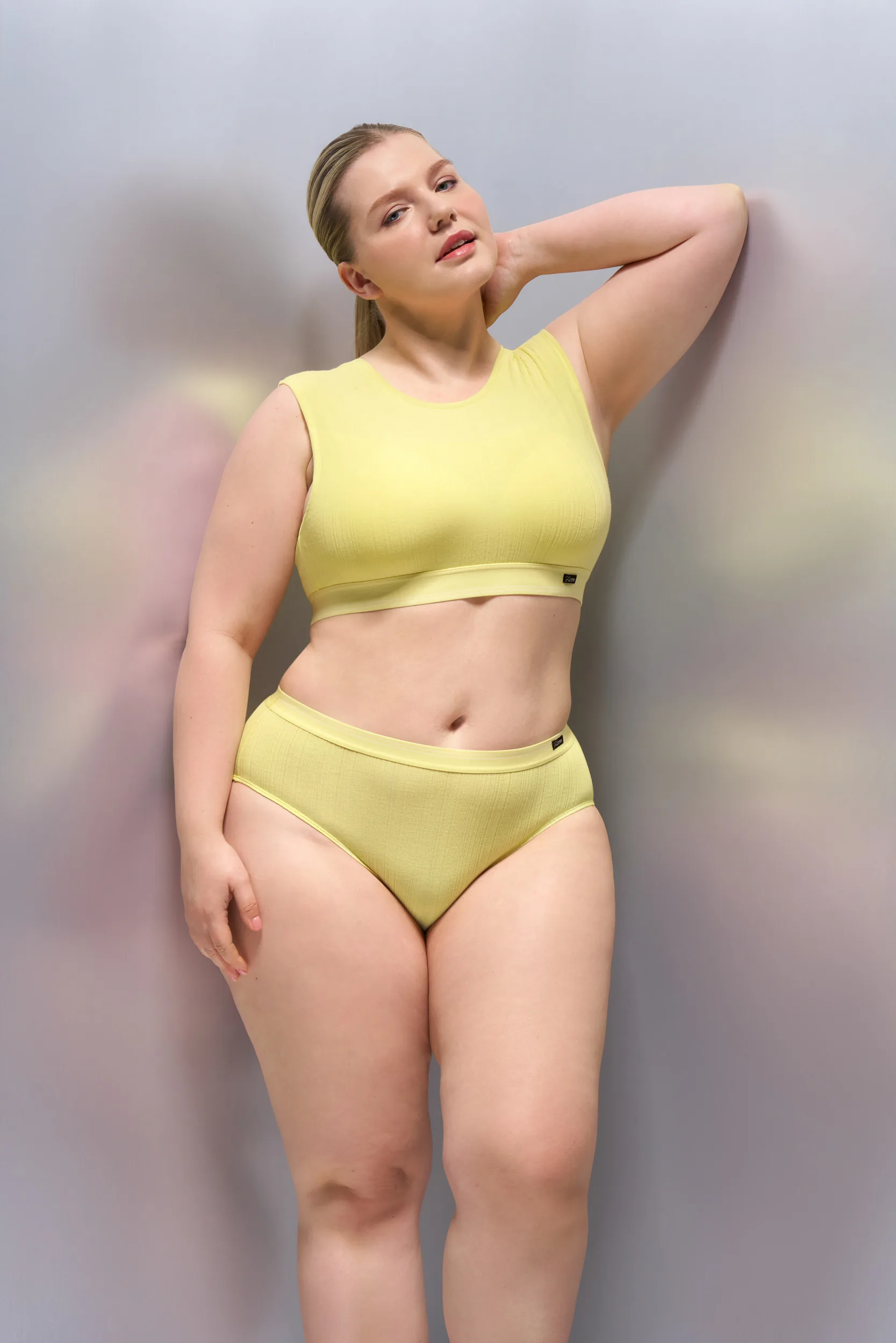Crop Top & Cheeky Panty