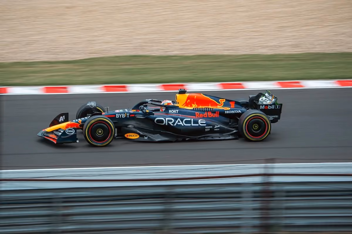 Oracle Red Bull Racing Formula 1 car driving on a racetrack.