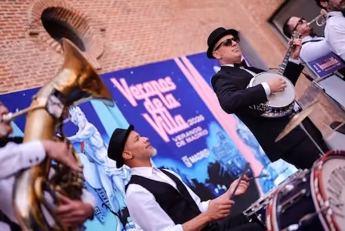 Jazz band playing at Verano de laVilla