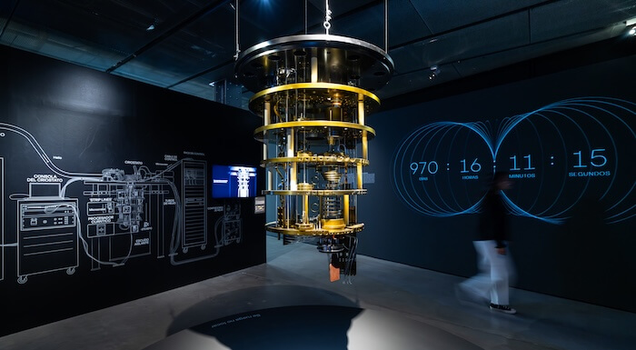 Quantum computer installation at the Quantum Revolution exhibition at Espacio Fundación Telefónica in Madrid.