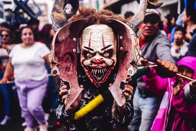 Sinister clown mask at MADHORROR, Madrid’s horror festival