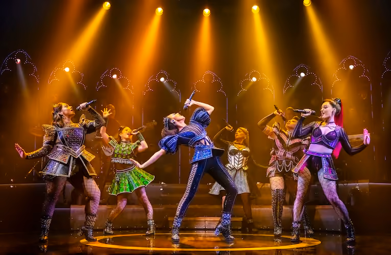 Female performers in the SIX the musical show in Madrid
