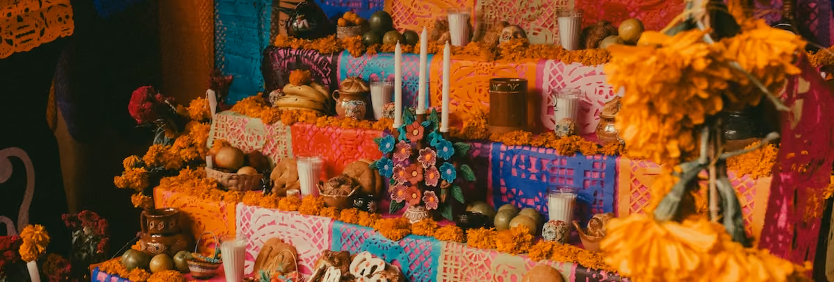 Traditional Mexican altar for the "Die de los Muertos"