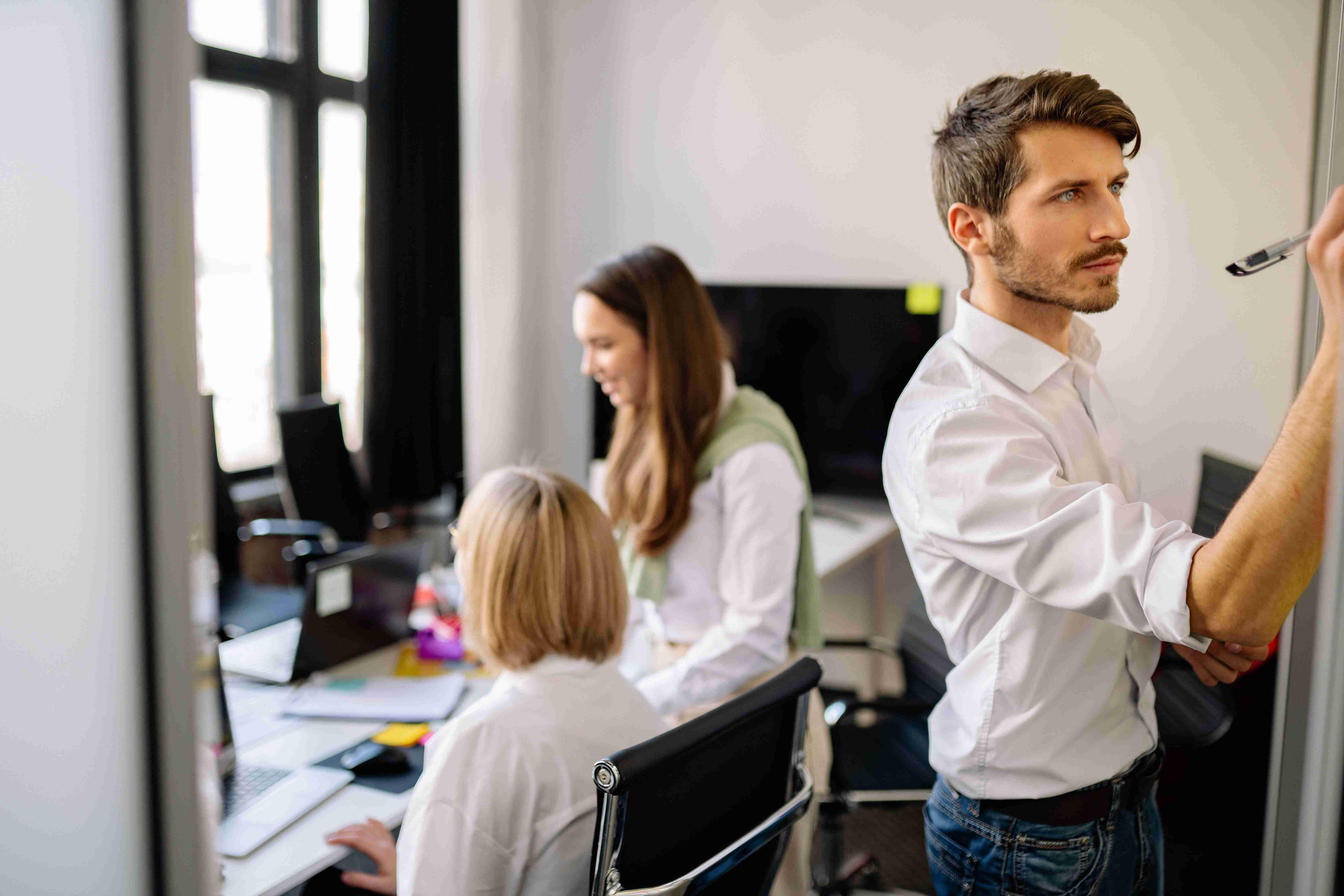 8 Meilleurs Agents IA Autonomes de Sourcing pour Recruteurs en 2026