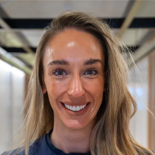 Dr Alex Carruthers